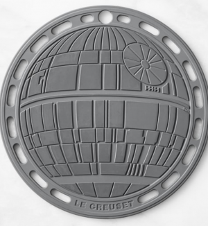 Le Creuset 8″ Silicone Trivet-Star Wars Death Star
